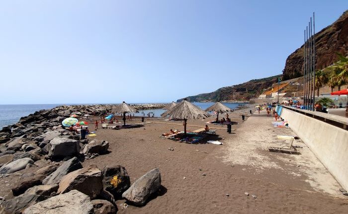 Praia da Ribeira Brava​